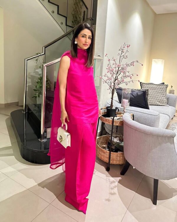 Dress Funky - Image 13