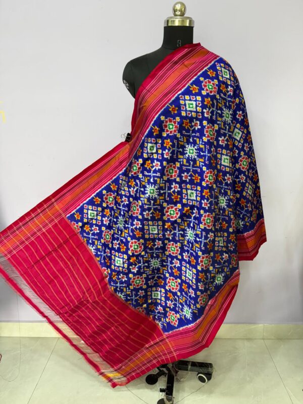 Pochampally Handloom Silk Dupatta/Stole - Image 7