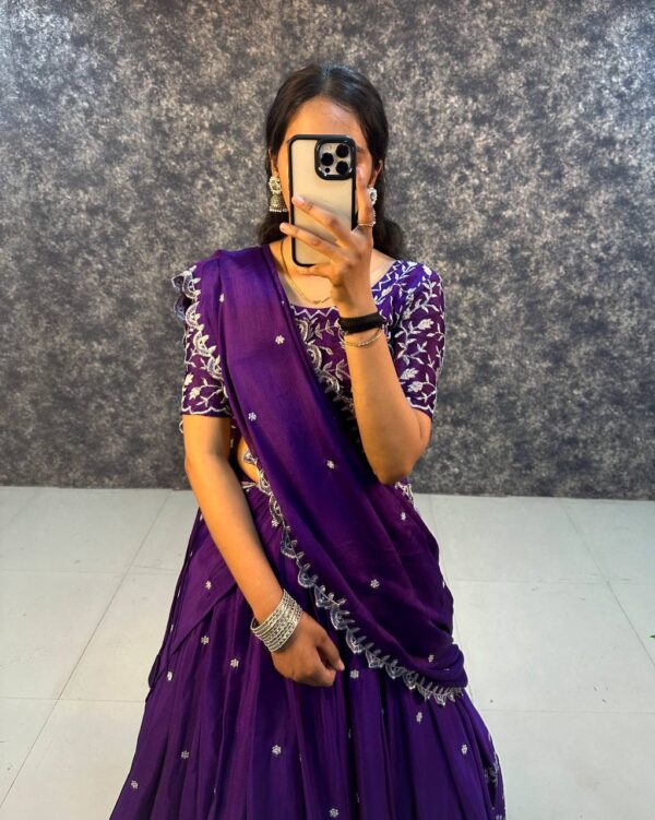 Gujrati Lehengas - Image 16