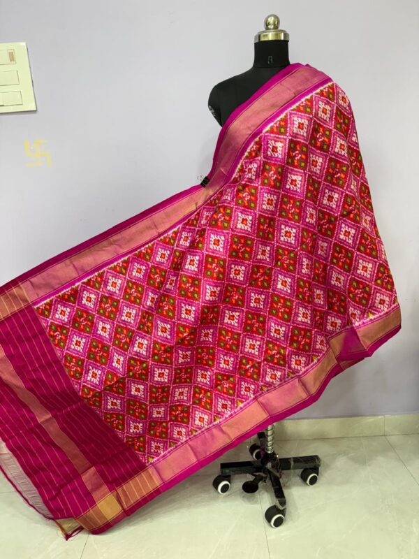 Pochampally Handloom Silk Dupatta/Stole - Image 24