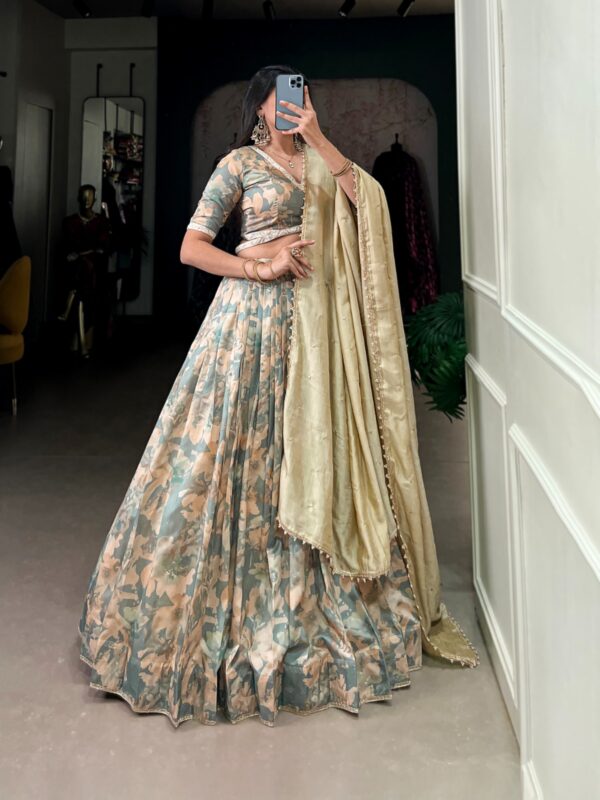 Gujrati Lehengas - Image 19