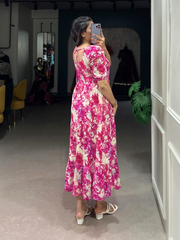 Dress Funky - Image 10