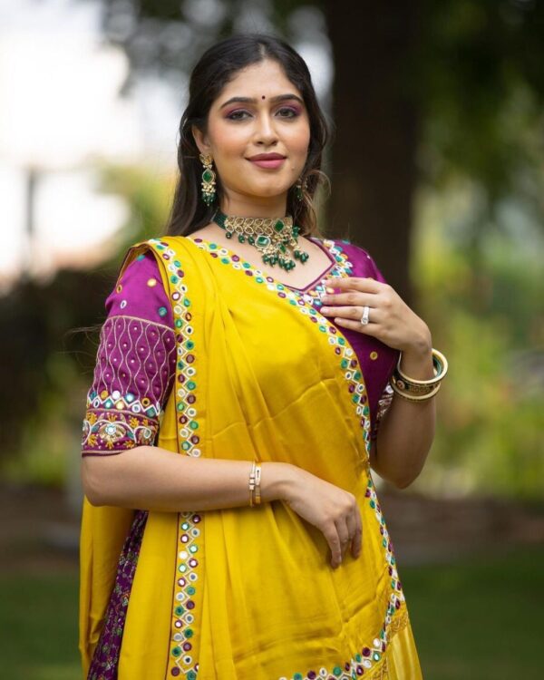 Gujrati Lehengas - Image 20