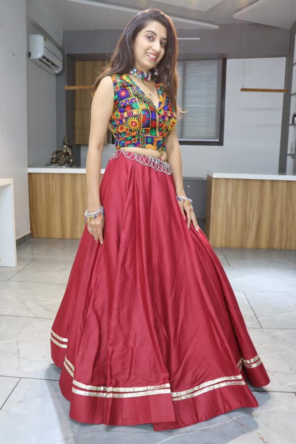 Gujrati Lehengas - Image 79