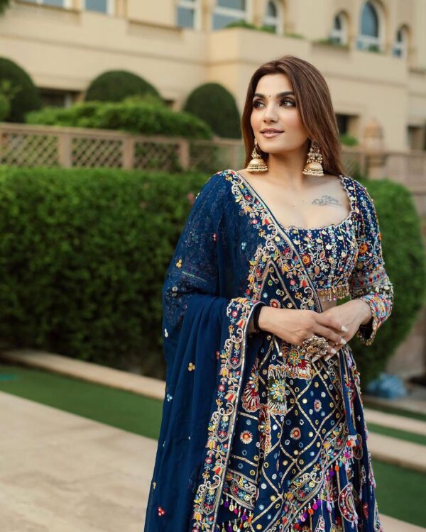 Gujrati Lehengas - Image 104