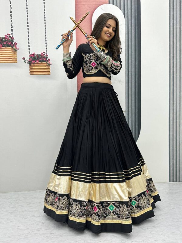 Gujrati Lehengas - Image 29