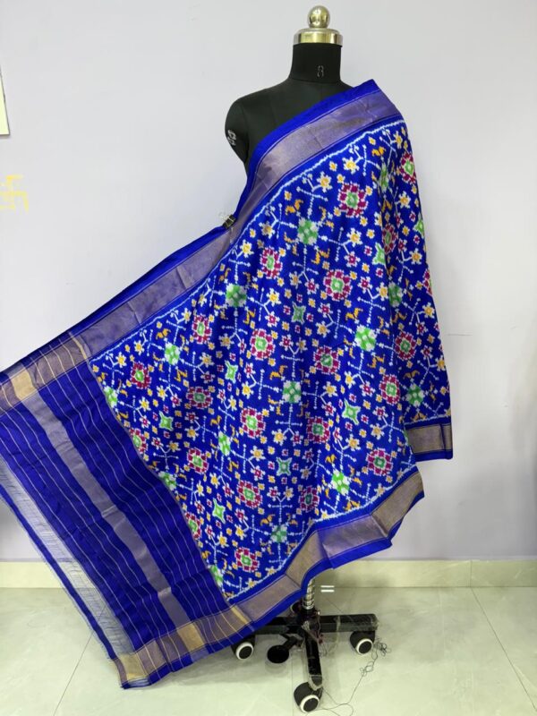 Pochampally Handloom Silk Dupatta/Stole - Image 6