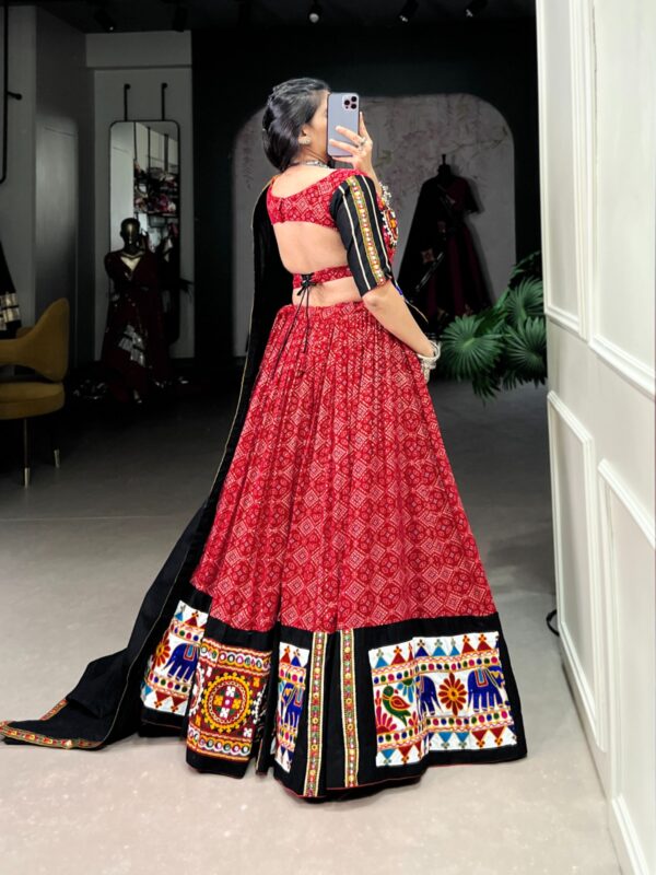 Gujrati Lehengas - Image 100