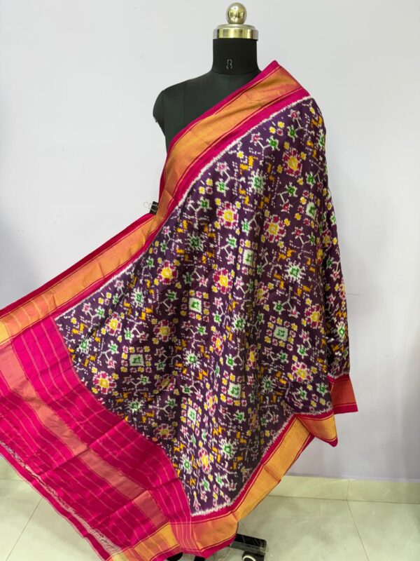 Pochampally Handloom Silk Dupatta/Stole - Image 4