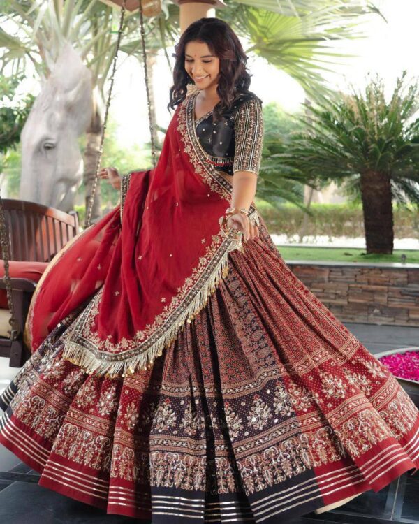 Gujrati Lehengas - Image 116