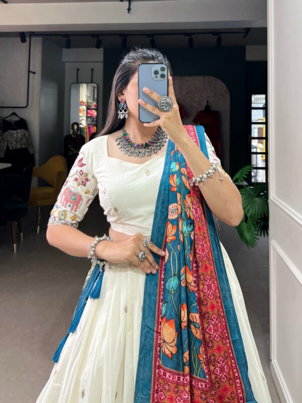 Gujrati Lehengas - Image 135