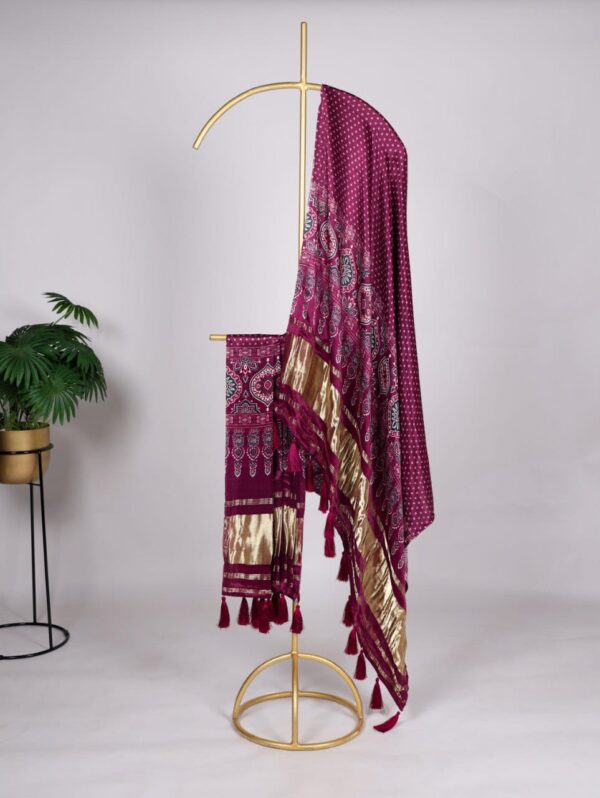 SAL-Dupatta Bazaar - Image 102