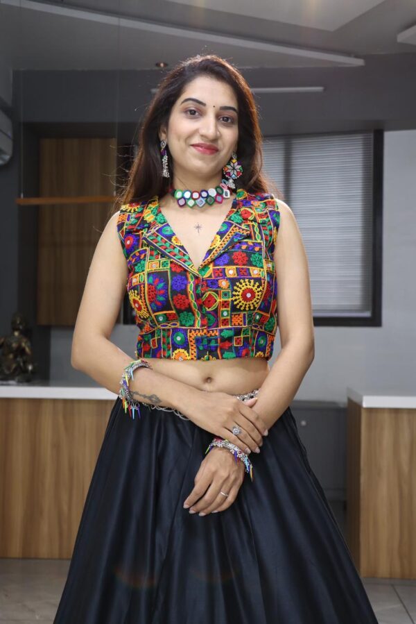 Gujrati Lehengas - Image 142
