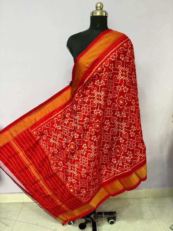 Pochampally Handloom Silk Dupatta/Stole - Image 15