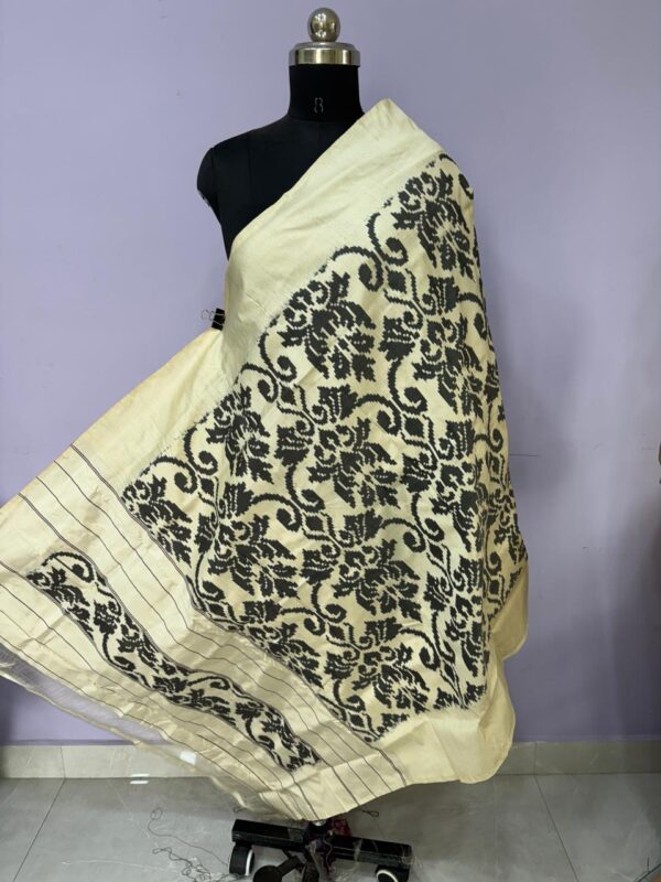 Pochampally Handloom Silk Dupatta/Stole - Image 17