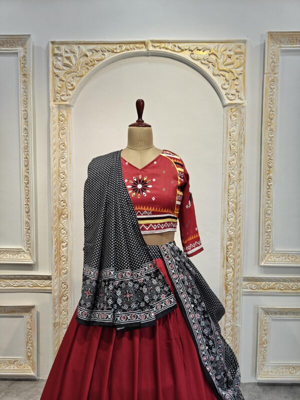 Gujrati Lehengas - Image 153