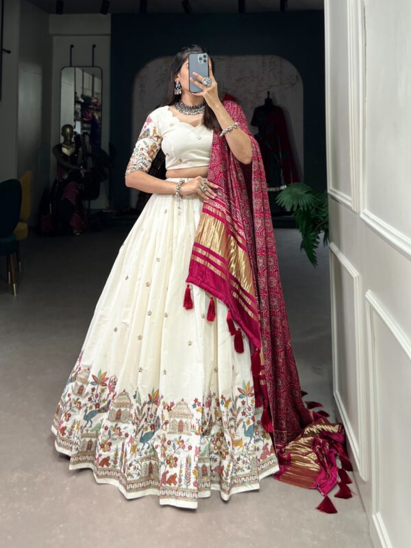 Gujrati Lehengas - Image 159