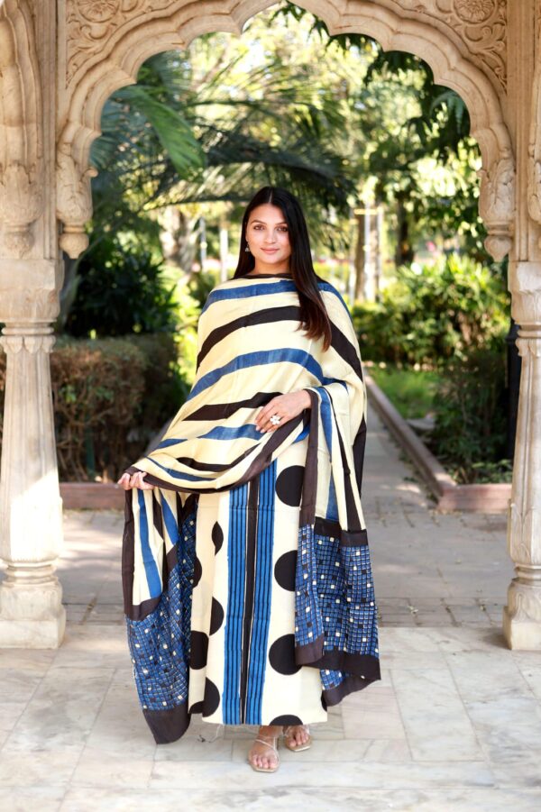 BB  Blocks Modal silk suits material - Image 2