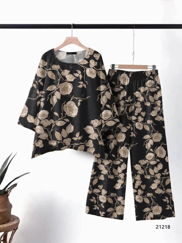 Dress Funky - Image 31