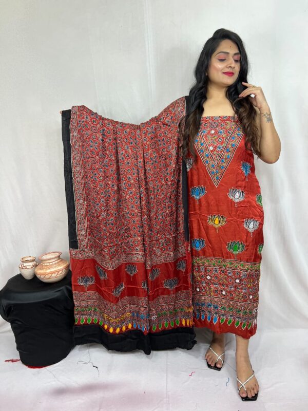 Pure modal silk suit material - Image 3