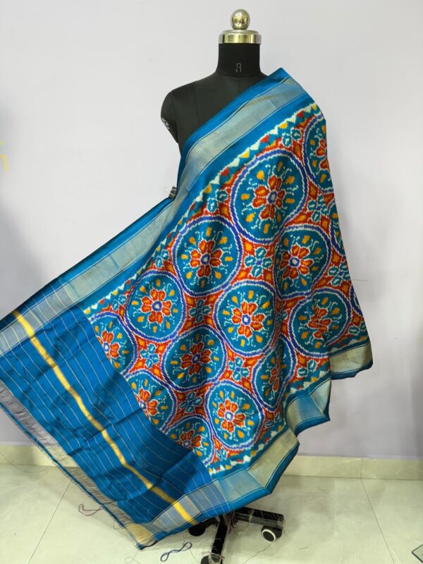 Pochampally Handloom Silk Dupatta/Stole - Image 2