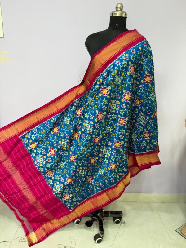 Pochampally Handloom Silk Dupatta/Stole - Image 3