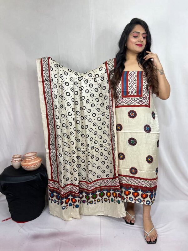 Pure modal silk suit material - Image 2